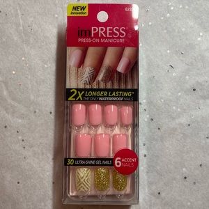 Pink and Gold Press on Nails